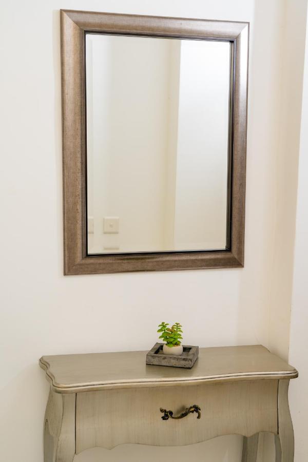 Unique 1 Bedroom In Hearth Of Old City Valetta Valletta Exterior photo