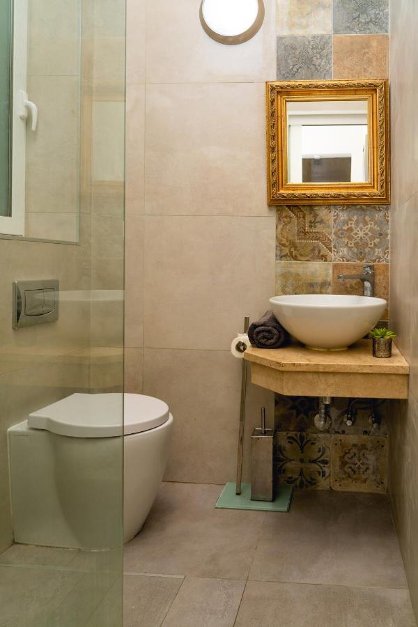 Unique 1 Bedroom In Hearth Of Old City Valetta Valletta Exterior photo