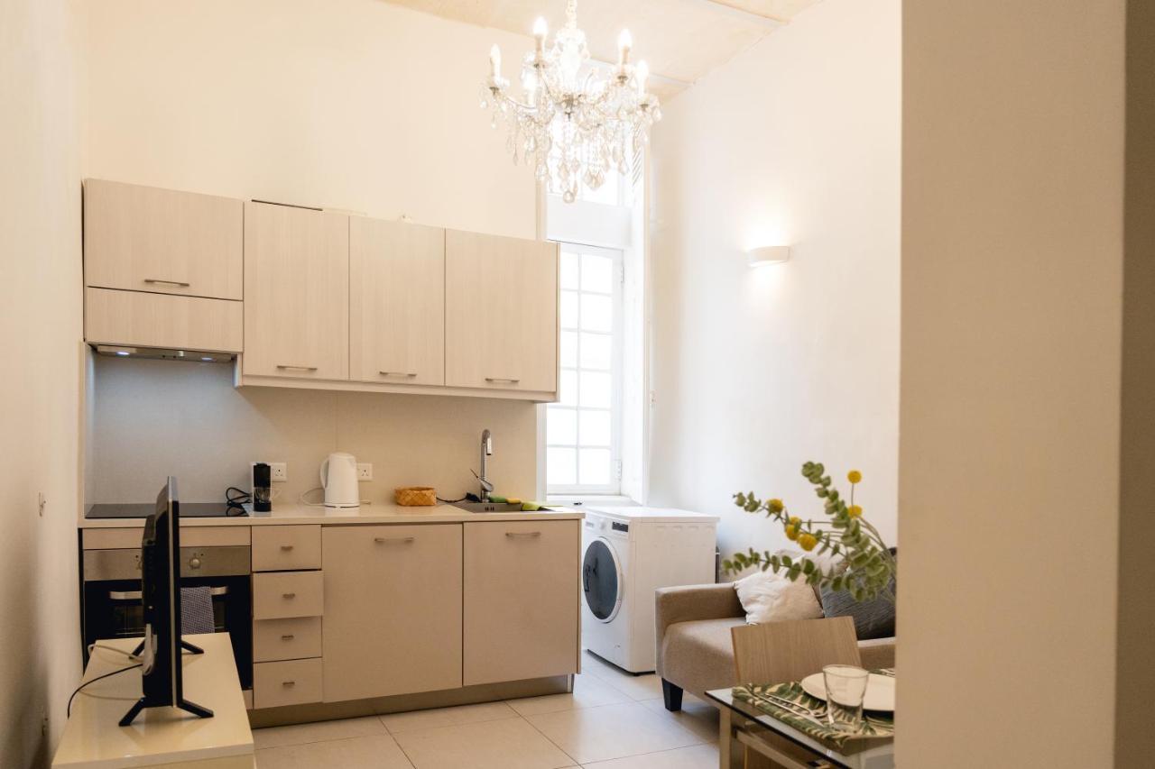 Unique 1 Bedroom In Hearth Of Old City Valetta Valletta Exterior photo